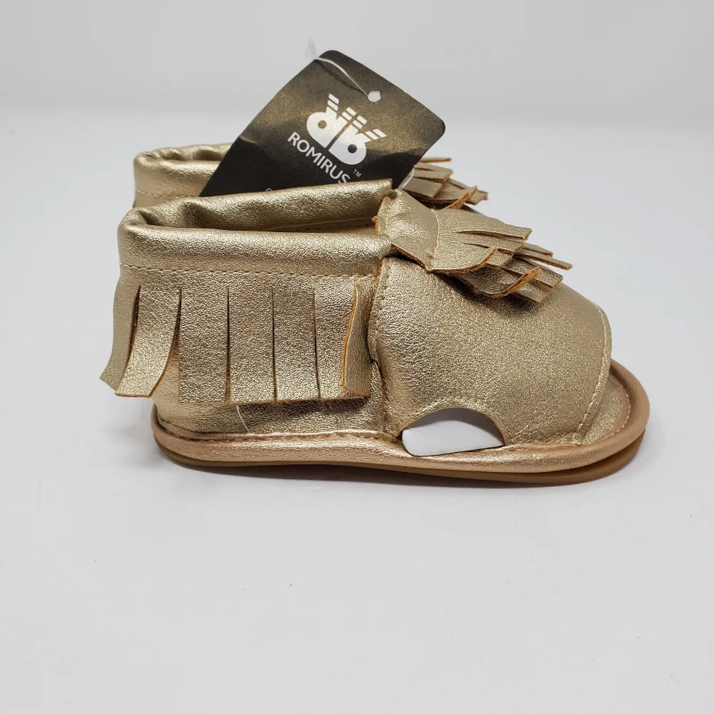 Romirus gold fringed loafers Size 12-18 Months new with tags